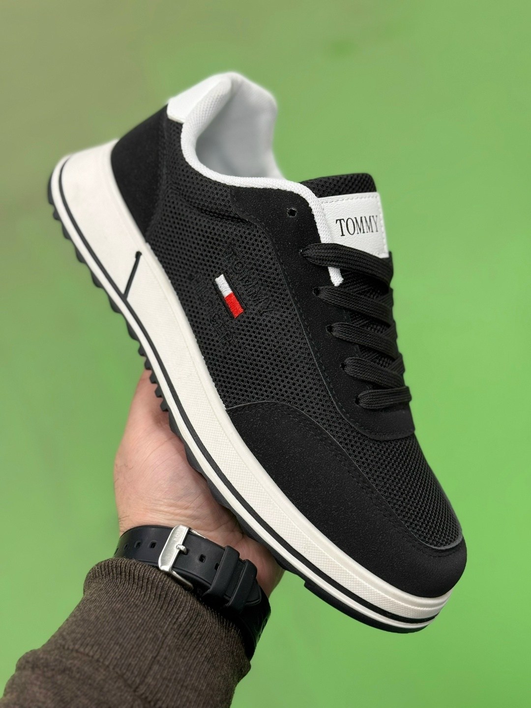 ,кроссовка мужской,мужские кроссовки,кроссовки для мужчин,мужская