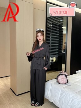 Домашняя одежда