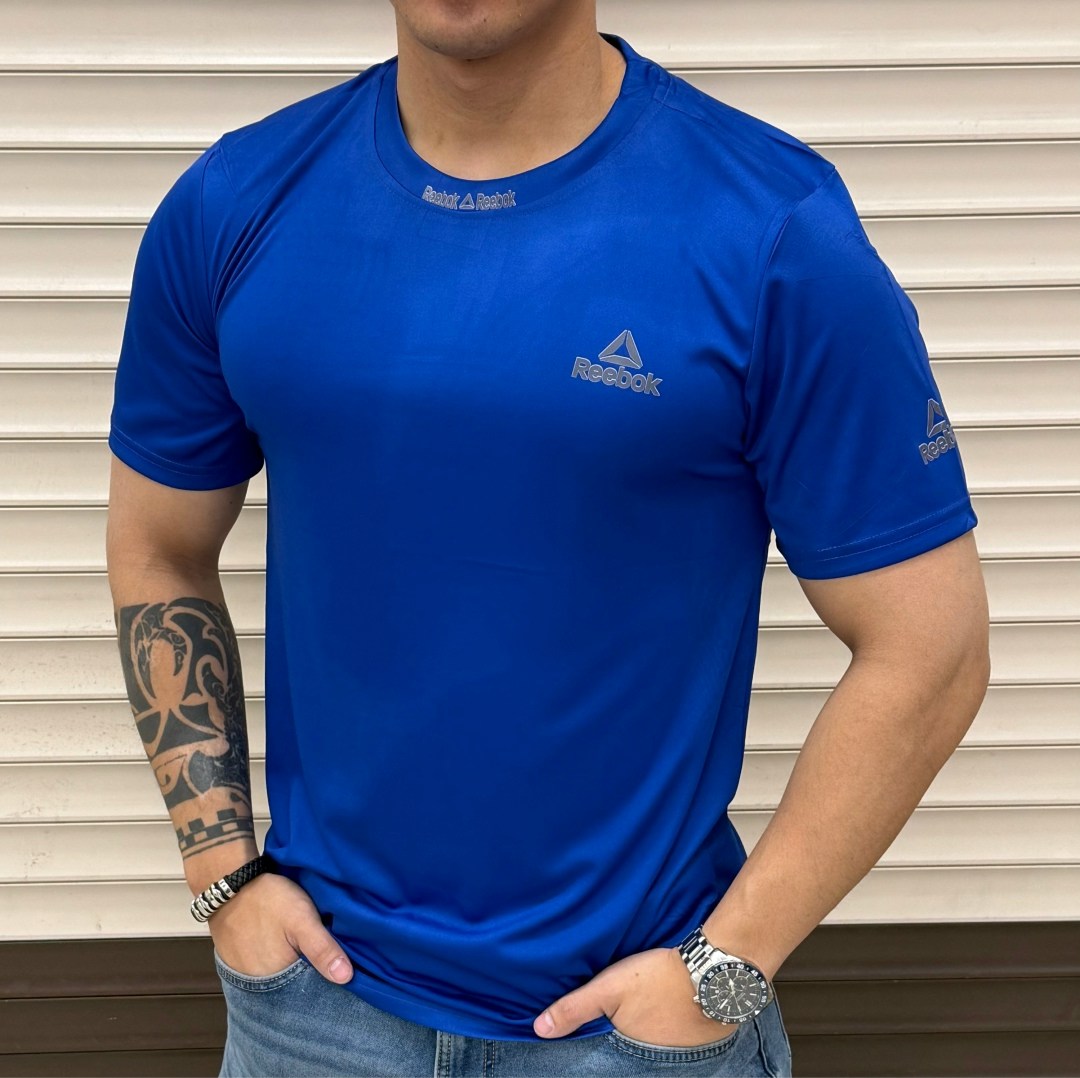 футболка мужская,футболки для мужчин,футболка,мужская черная футболка