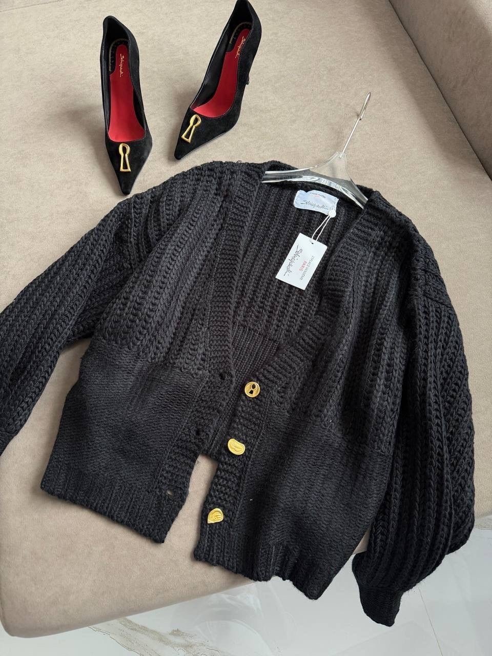 черный кардиган женский на пуговицах вязаный,кардиган,кардиган женский вязаный,женский кардиган,кардиган вязаное