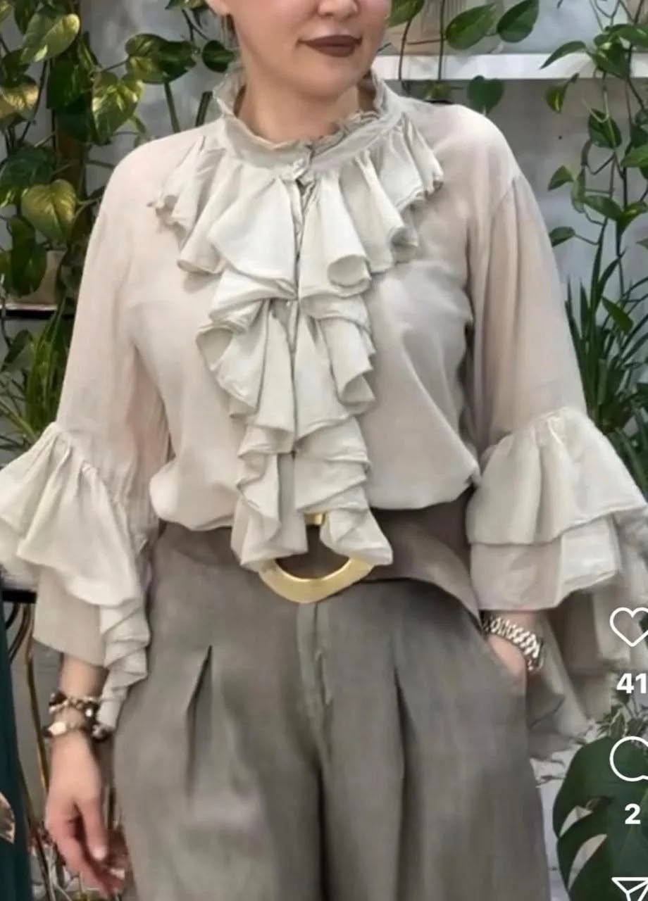 блузка стильная,блузка с рюшами,блузка с оборками,женская блузка,блузка нарядная