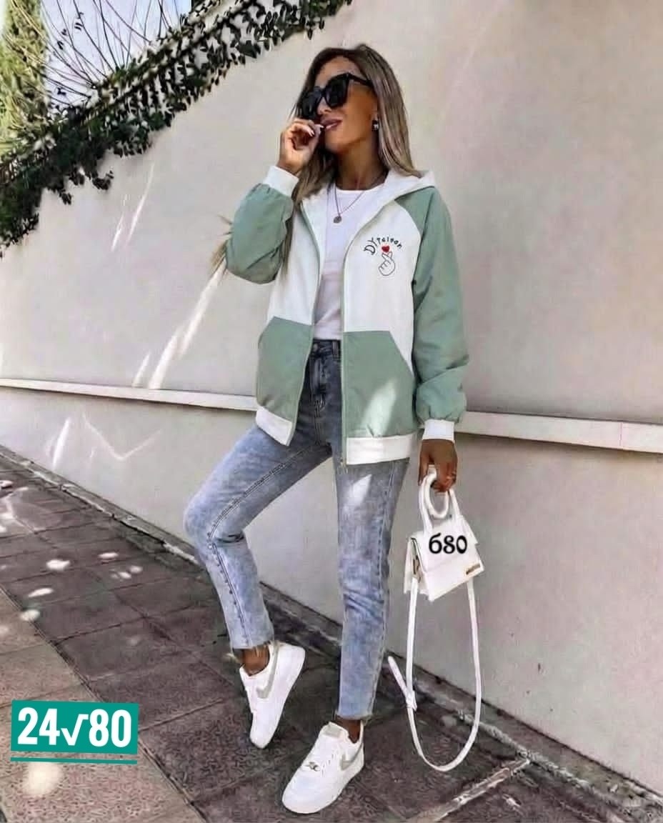 куртка свободного кроя,куртка женская демисезонная стильная,куртка стильная,куртка,легкая куртка