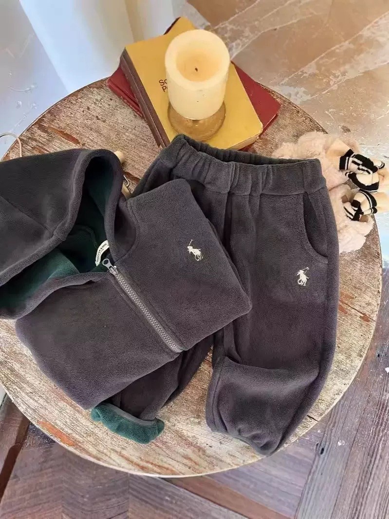 флисовые костюмы,флисовый костюм детский,флисовые куртки,одежда в корейском стиле,костюм флисовый