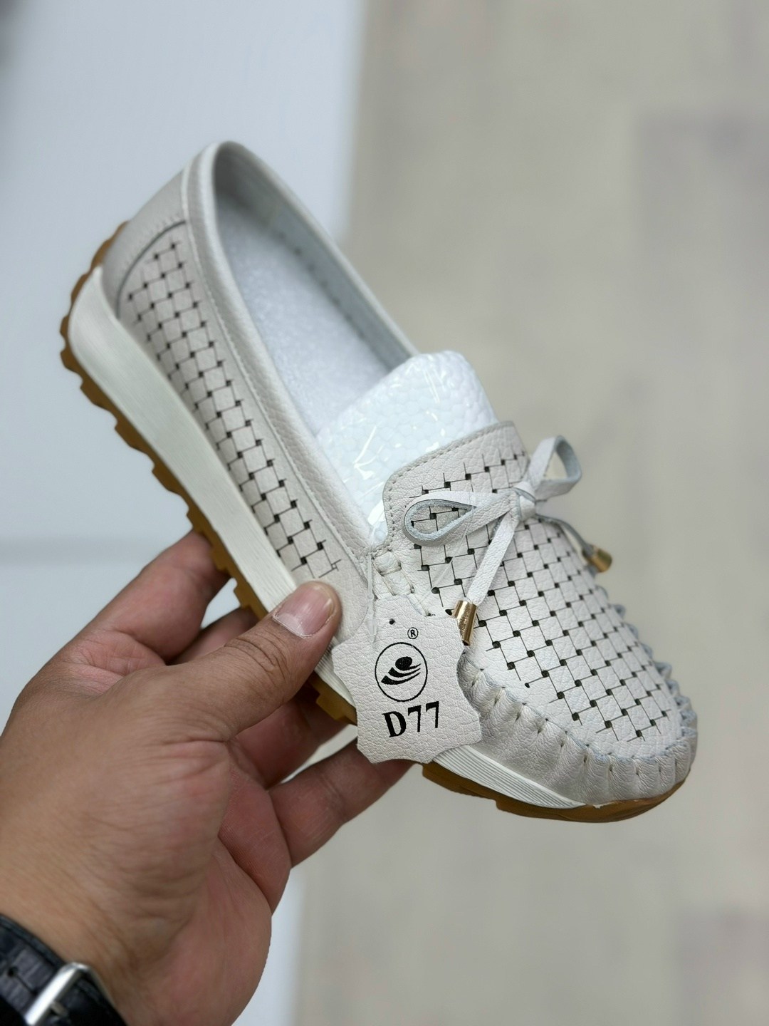 женские мокасины,мокасины с перфорацией,мокасины женские летние натуральная кожа,белые мокасины,