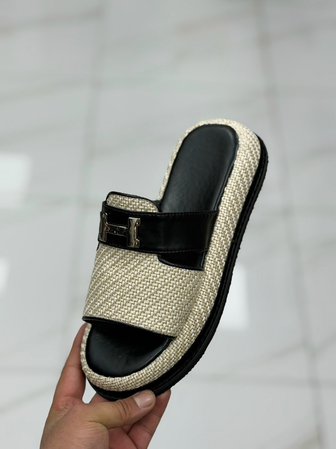 ,шлепанцы женские,женские шлепки,женские сандалии,сандалии