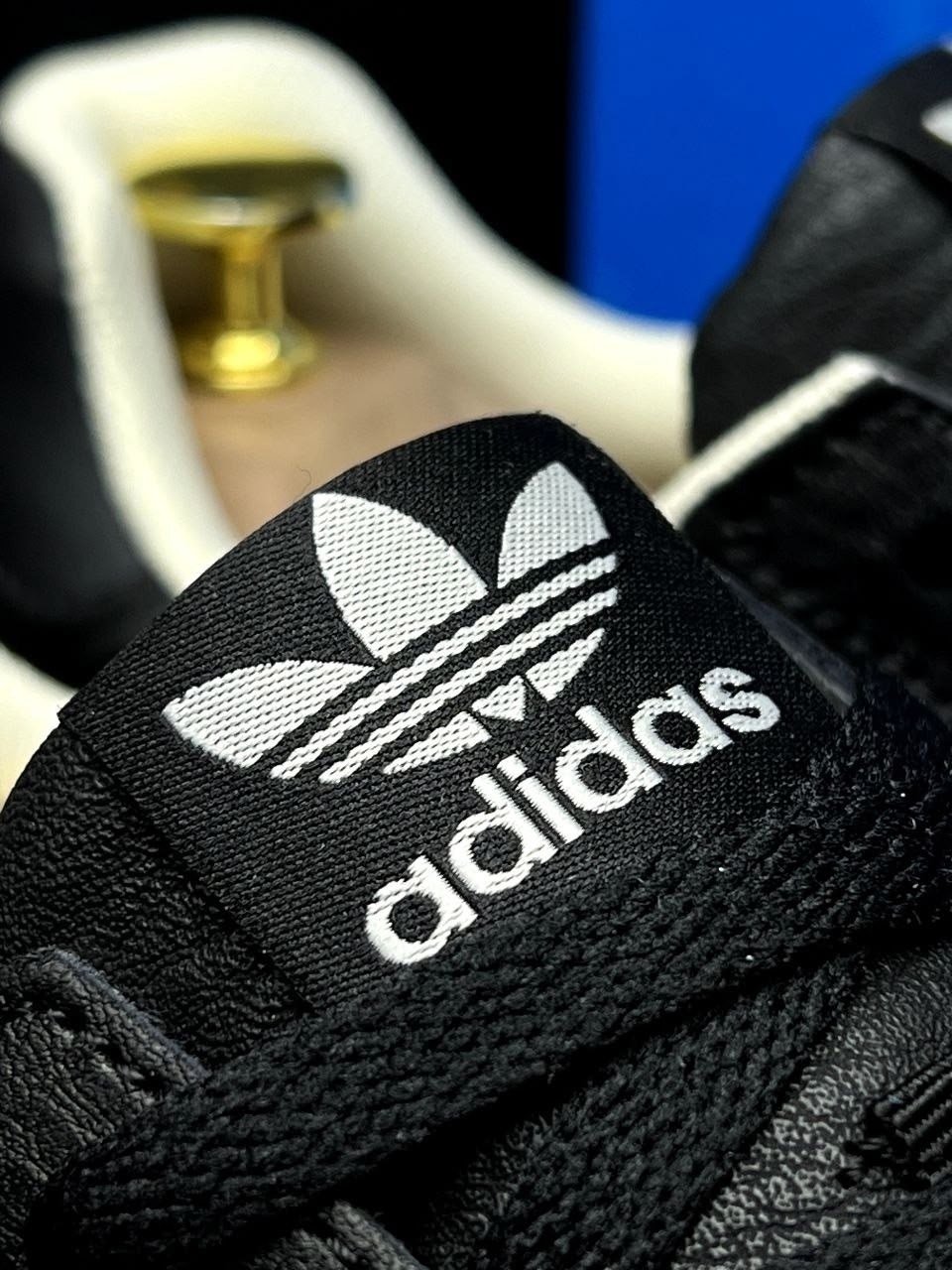 кроссовки мужские adidas,кроссовки adidas,кроссовки мужские женские adidas,кроссовки adidas zx750 кожаные черные,кроссовки адидас мужские