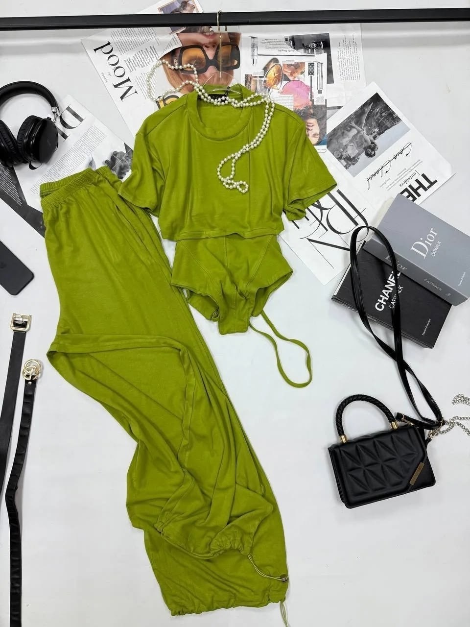 стильные костюмы,костюм спортивный женский,женский красный костюм miu miu,костюм