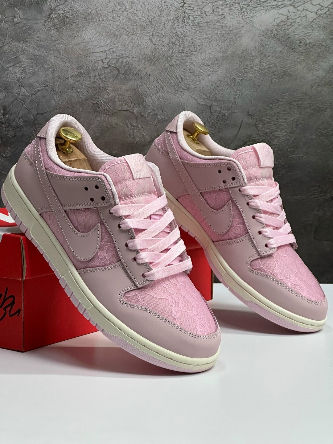 nike dunk low lx pink foam w,nike dunk low pink foam,кроссовки nike sb dunk low,женские кроссовки nike dunk low lx pink foam,кроссовки nike dunk low