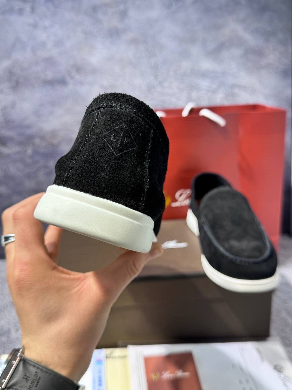 замшевые лоферы loro piana,loro piana лоферы мужские,,лоферы из натуральной замши loro piana,лоферы мужские замшевые