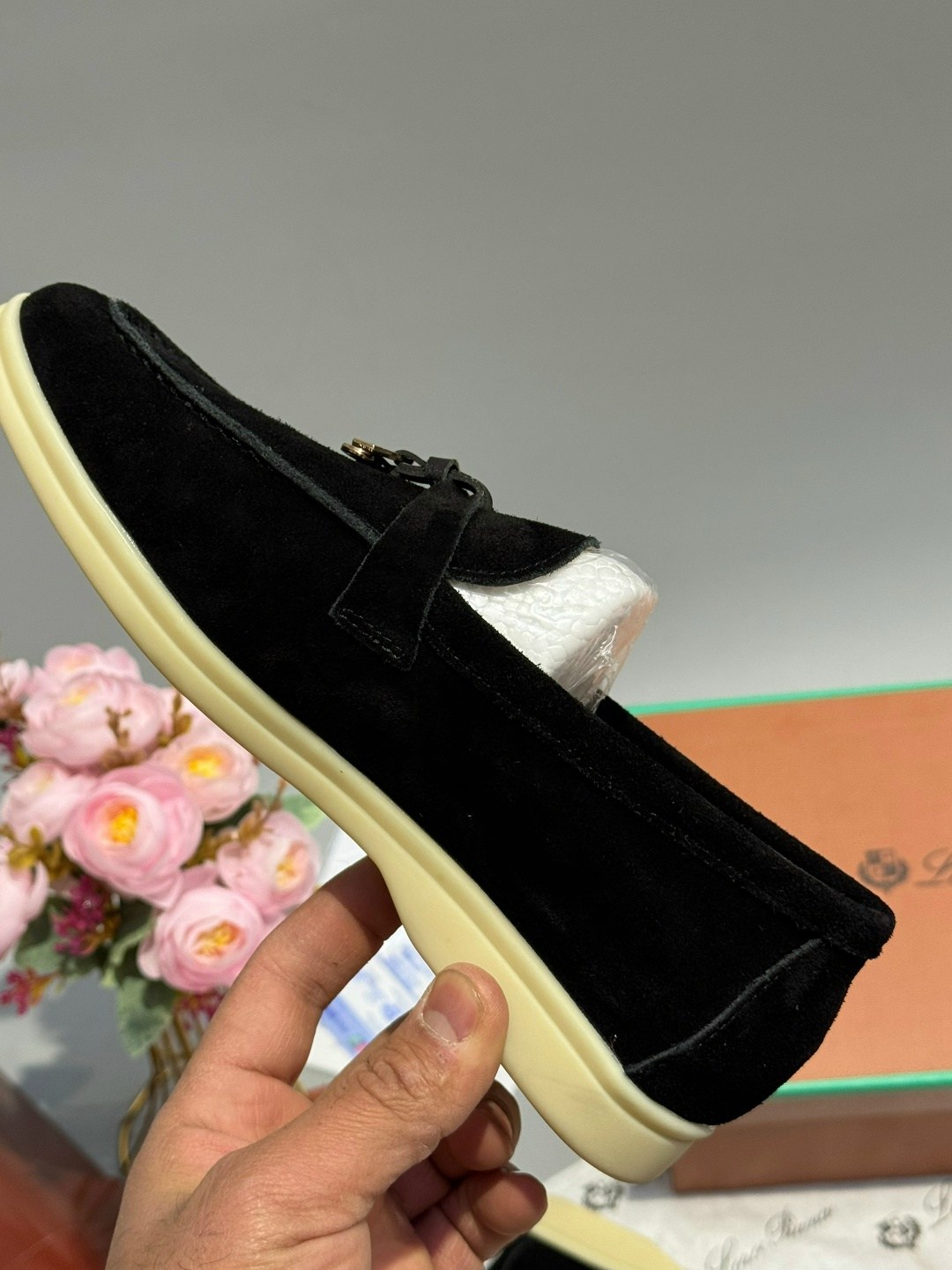 лоферы женские loro piana,замшевые женские лоферы loro piana черные,,лоферы натуральная замша loro piana,лоферы loro piana