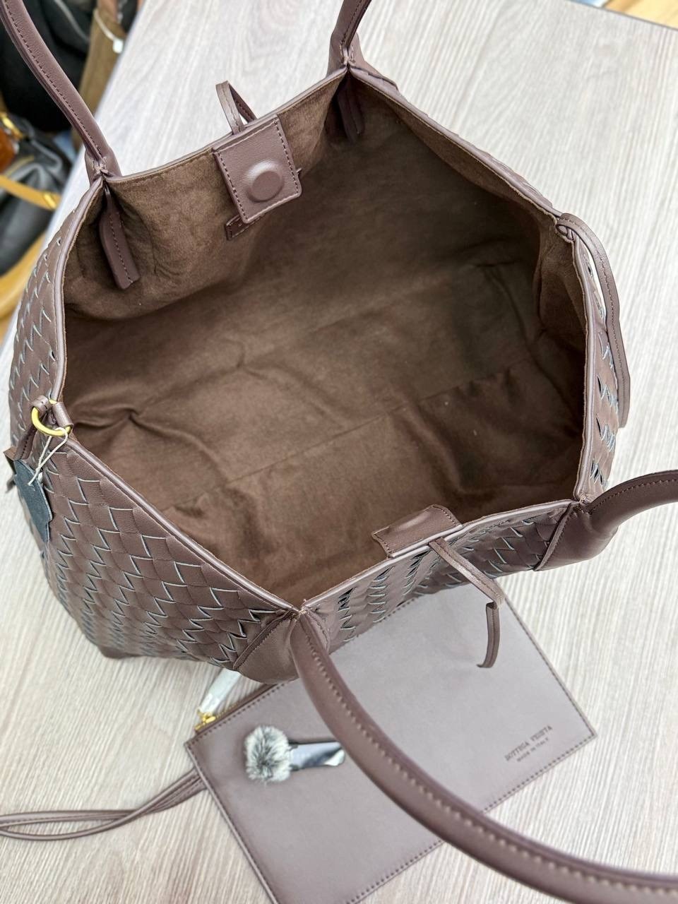 сумка bottega veneta,сумка,bottega veneta сумки женские,боттега венета сумка,сумка шоппер боттега венета