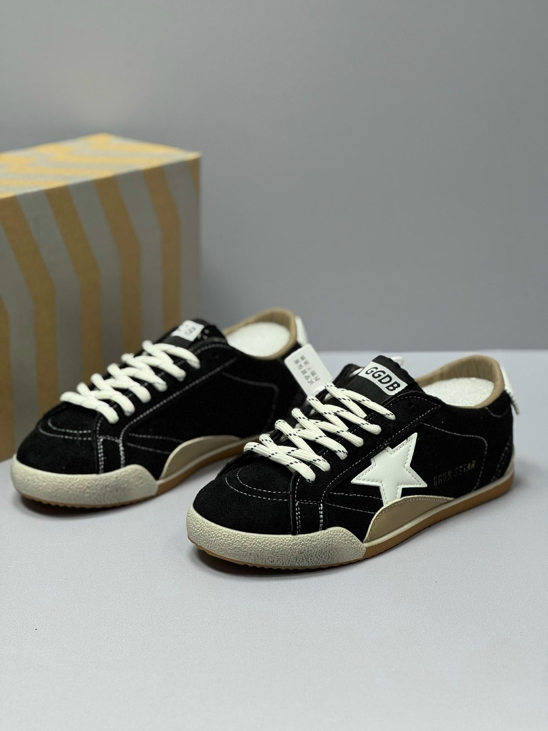 замшевые кроссовки ball star golden goose черный,кроссовки golden goose,,кроссовки golden goose super-star черный,кеды golden goose