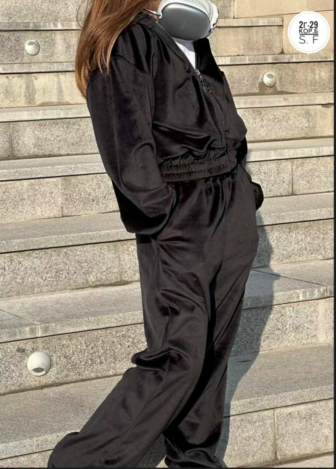 спортивные костюмы для девочек,велюровый костюм для девочки,модные костюмы,велюровый костюм для девочки спортивный капюшон,велюровый спортивная костюм