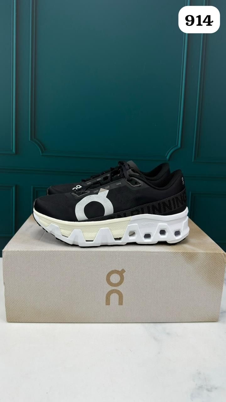 кроссовки,кроссовки on cloudmonster,женские кроссовки,спортивная ,оригинальные кроссовки