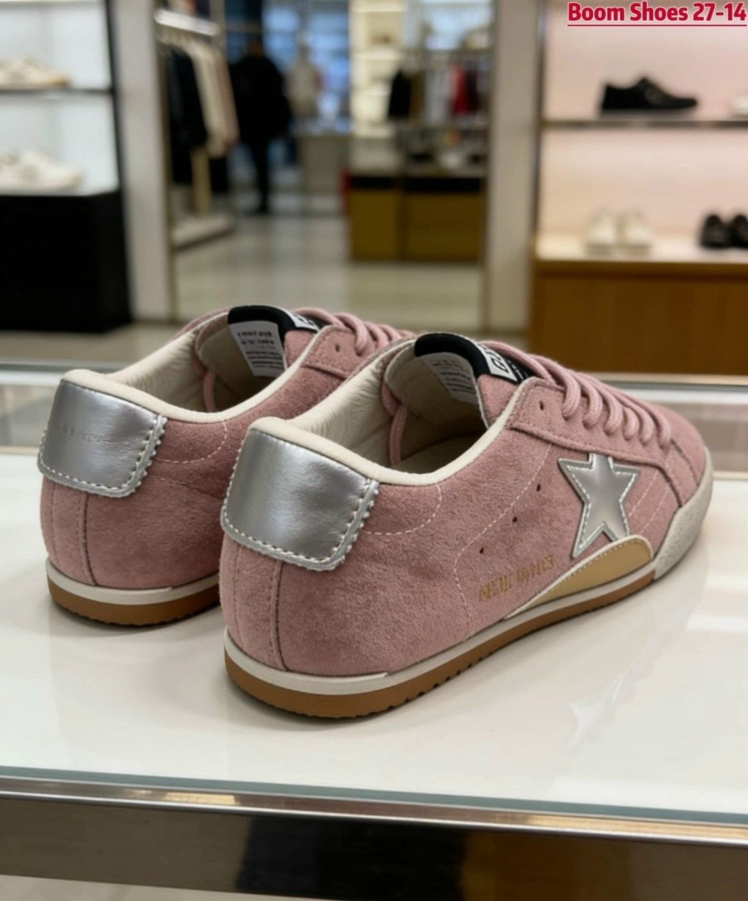 бело-розовые кроссовки golden goose со звездами,кроссовки golden goose,,golden goose super star,кроссовки golden goose super-star