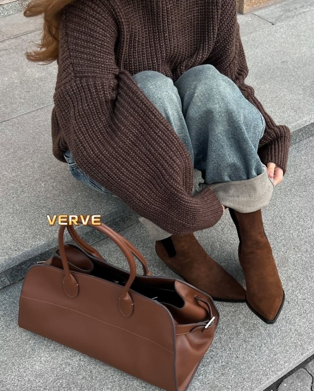 мода стиль,свитеры модные,свитер оверсайз с горлом вязаный теплый beige island,коричневый свитер,свитер