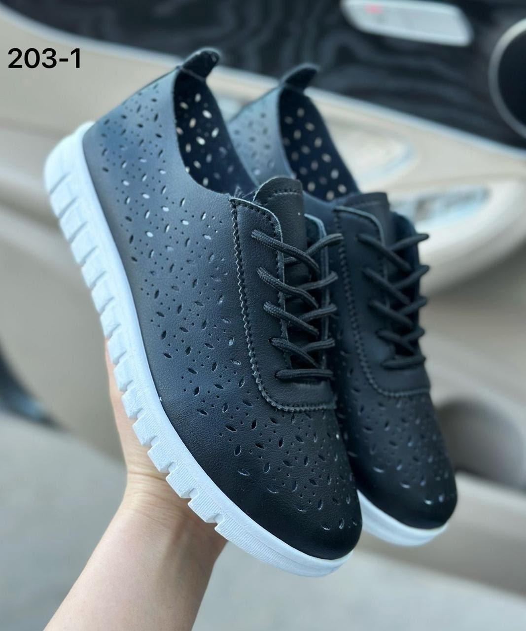 ,кроссовки весенние,кроссовки , женская,слипоны экко с перфорацией