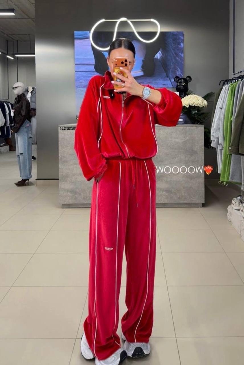 велюровый спортивный костюм,велюровый костюм,велюровый костюм женский,спортивный костюм женский велюровый,велюровый костюм с короткой толстовкой issa plus