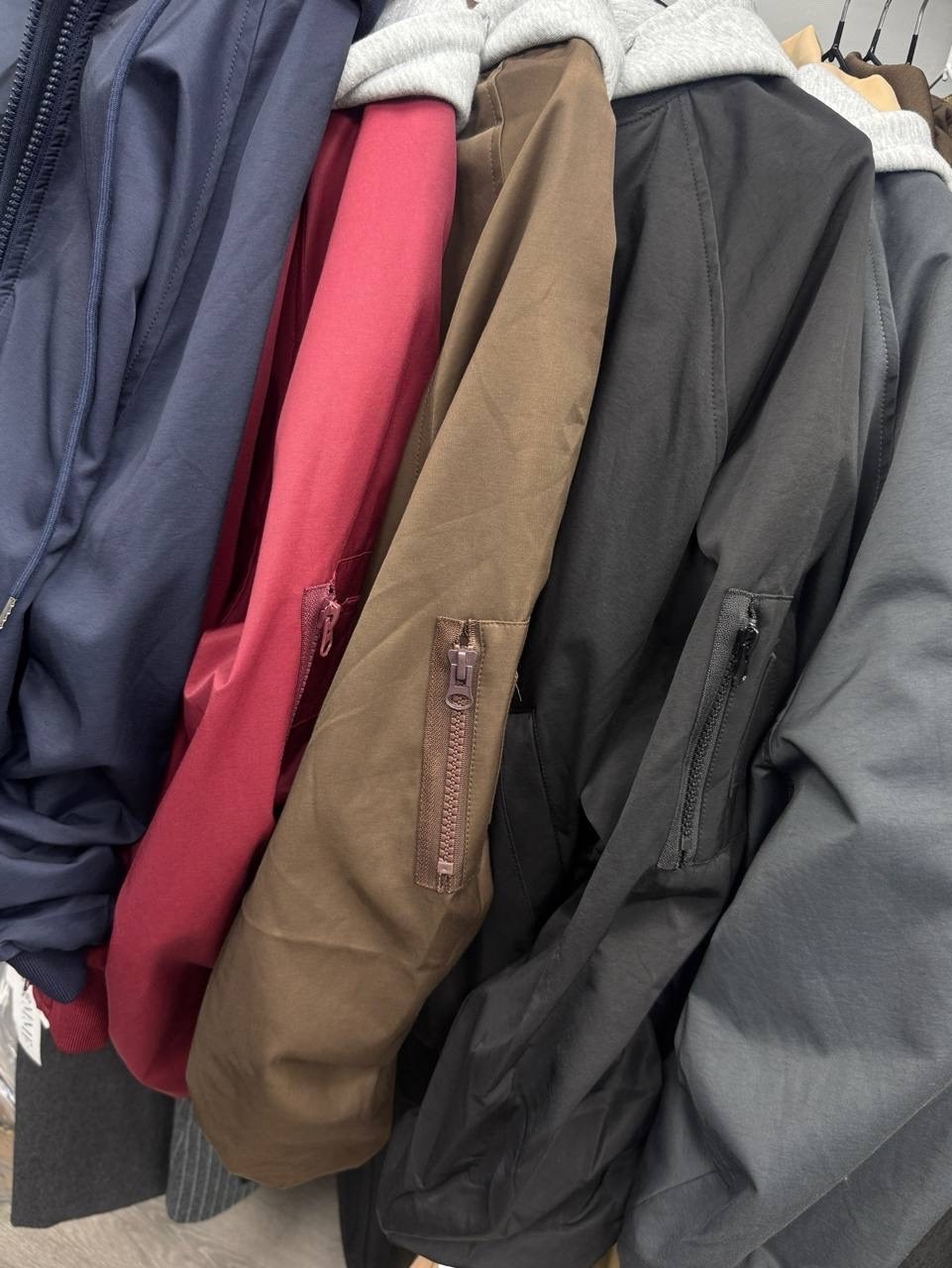 демисезонная куртка,женская куртка,бомбер утепленный оверсайз весенний куртка plum,куртка бомбер женская,бомбер оверсайз куртка утепленная ветровка весенняя comferra