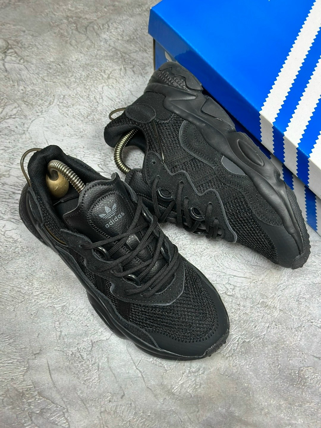 мужские кроссовки adidas ozweego,кроссовки adidas ozweego,кроссовки adidas,кроссовки мужские adidas,кроссовки