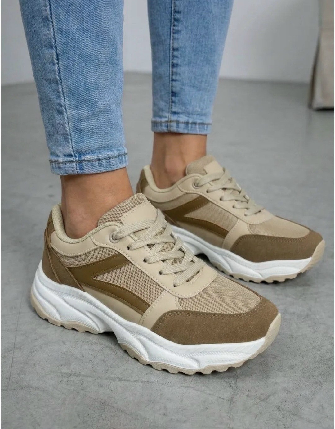женские кроссовки,,бежевые кроссовки,спортивная , кроссовки