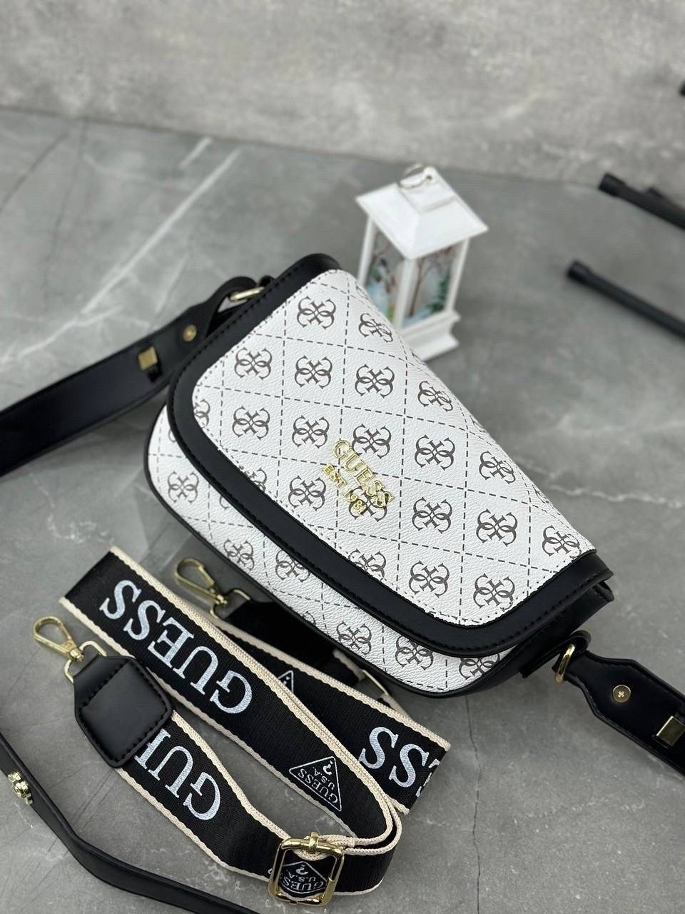 женская сумка guess,guess сумка на плечо,сумка guess женская через плечо,сумка через плечо guess,сумка guess