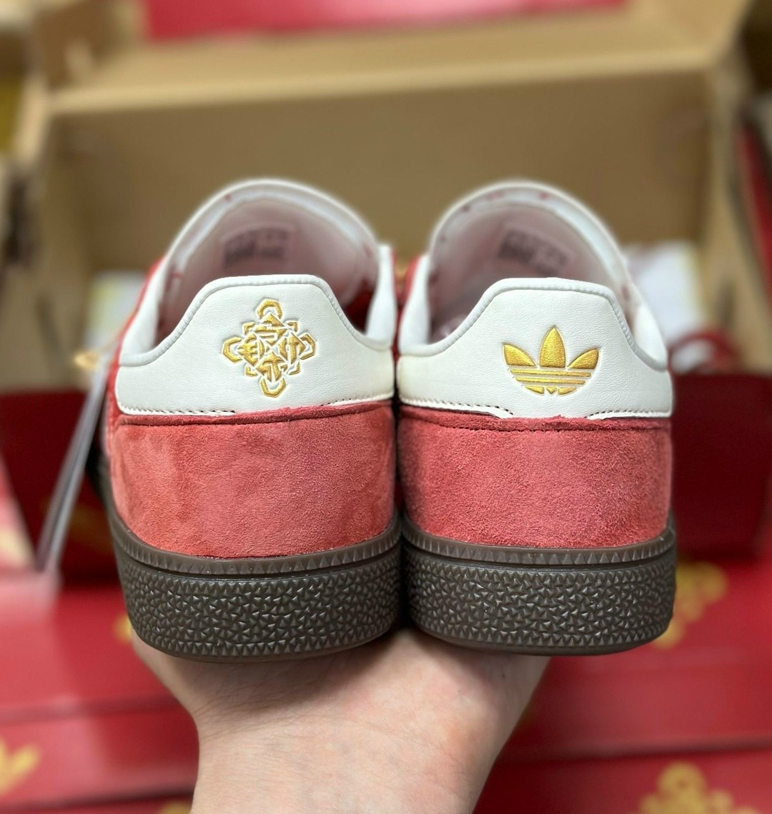 adidas кроссовки,adidas handball spezial,adidas originals handball spezial,кроссовки adidas spezial,adidas samba женские красные