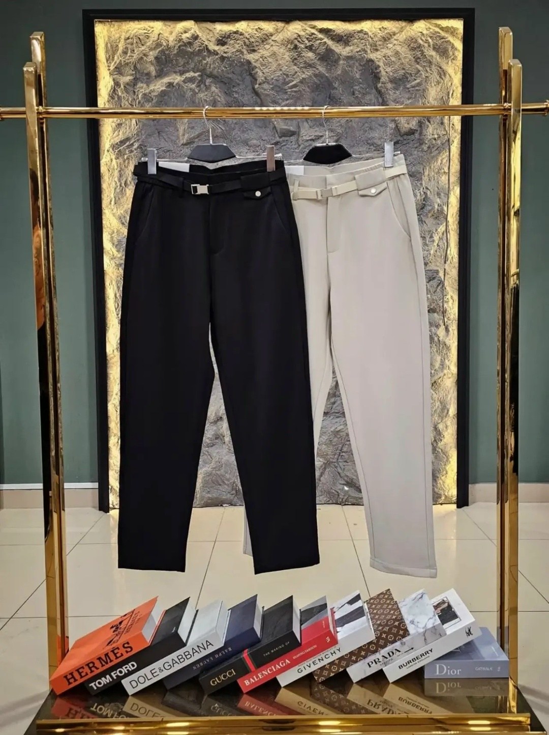 повседневные брюки,брюки прямые,классические брюки,брюки с карманами,одежда брюки