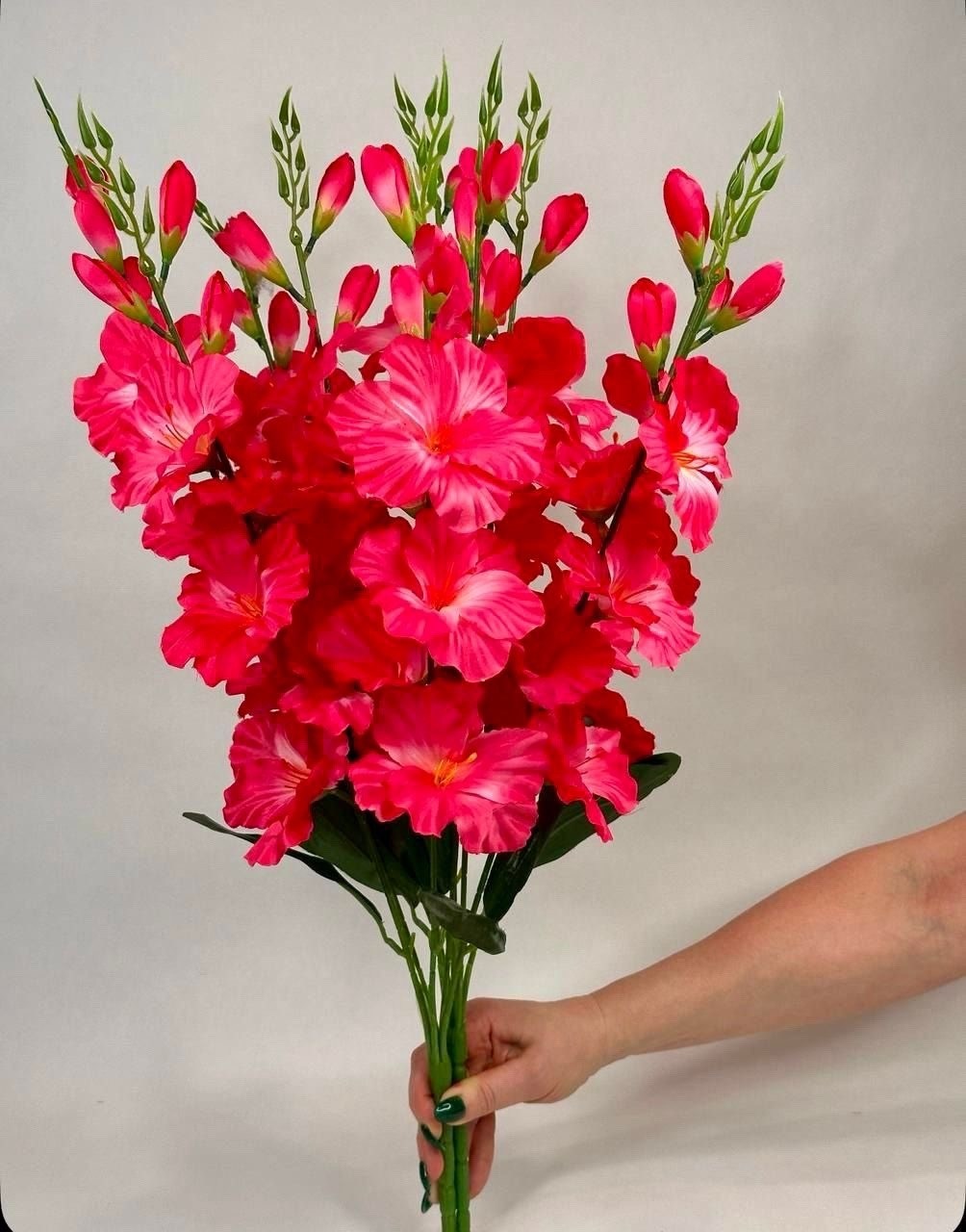 гладиолусы искусственные,искусственные цветы гладиолусы,букет гладиолуса желтый,желтые гладиолусы,искусственные цветы гладиолусы для декора