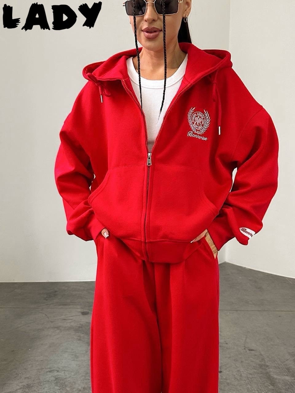 оранжевые спортивные костюмы,трикотажный оранжевый костюм,оранжевый костюм,женские спортивные костюмы,трикотажные костюмы