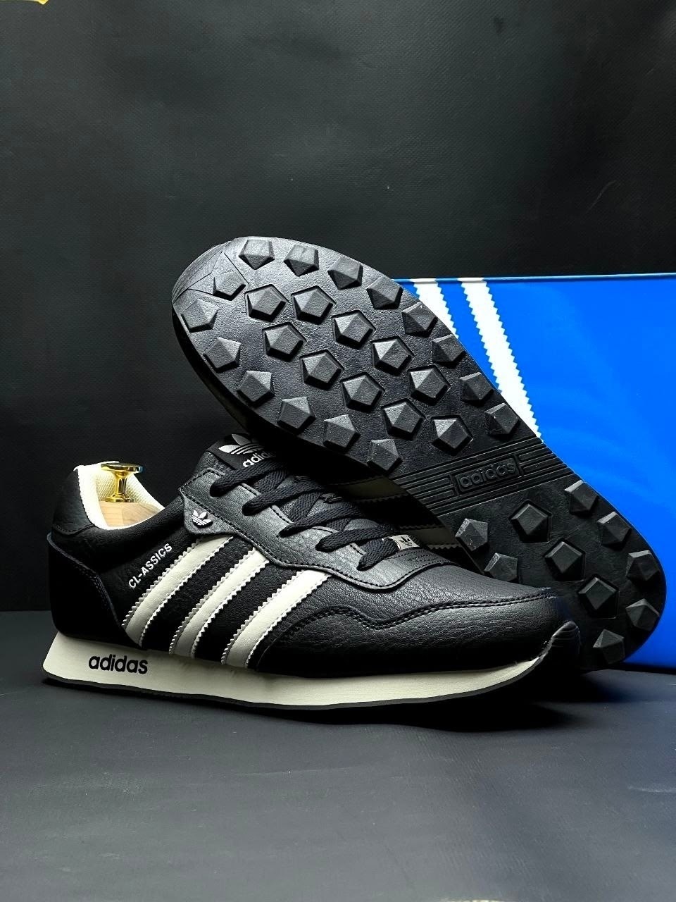кроссовки мужские adidas,кроссовки adidas,кроссовки мужские женские adidas,кроссовки adidas zx750 кожаные черные,кроссовки адидас мужские