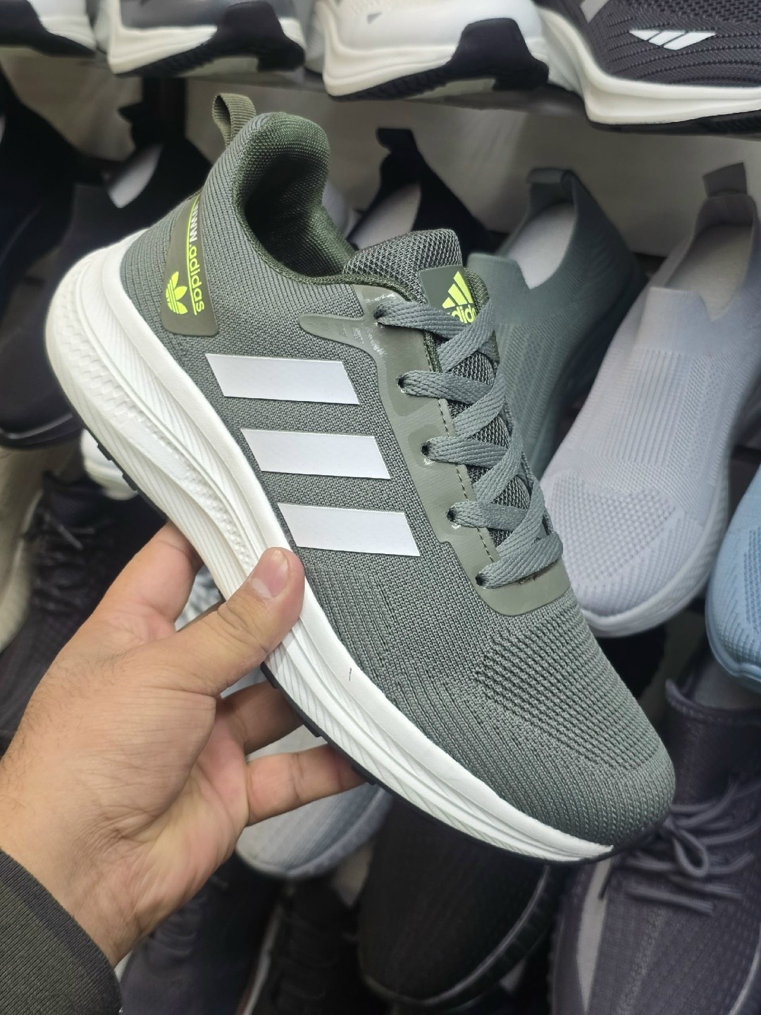 кроссовки мужские adidas,кроссовки adidas,кроссовки адидас артикул вв5428,мужские кроссовки,кроссовки мужские летние больших размеров арт. h622