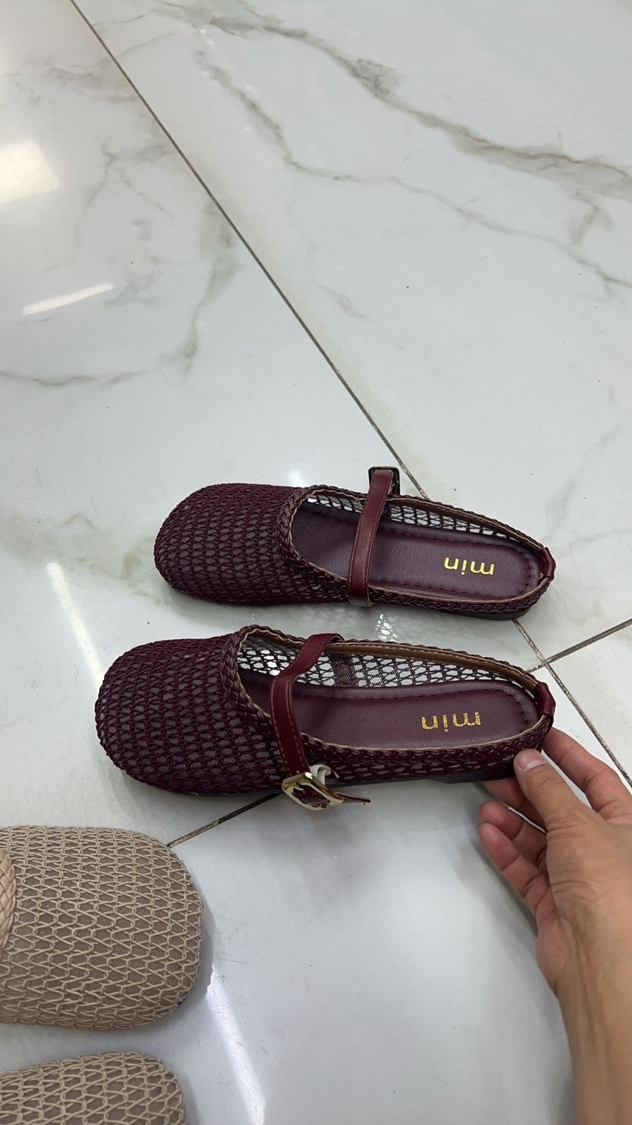 ,балетки alaia,балетки женские,модные тапочки,модная женская