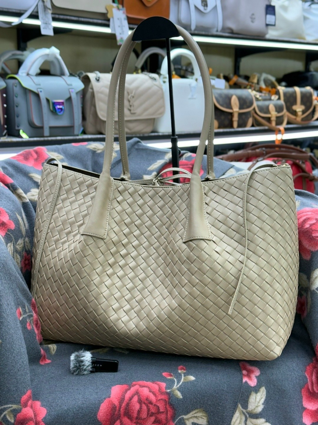 сумка bottega veneta,сумка,bottega veneta сумки женские,боттега венета сумка,сумка шоппер боттега венета