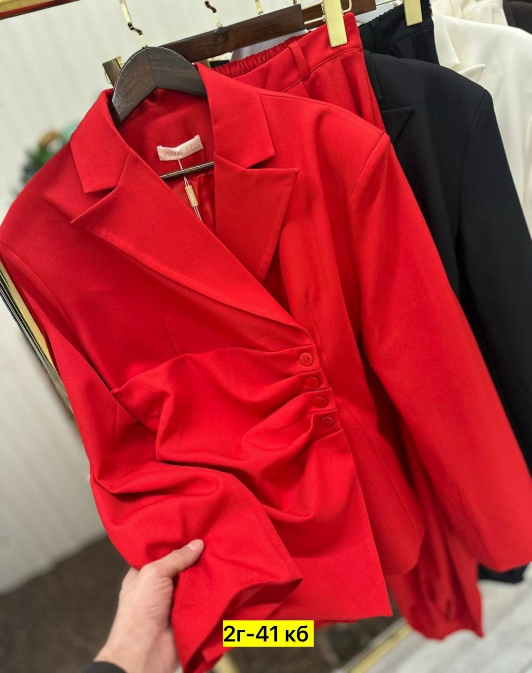 костюм брючный,женский костюм,брючный костюм +топ,костюм классический,жакет и брюки