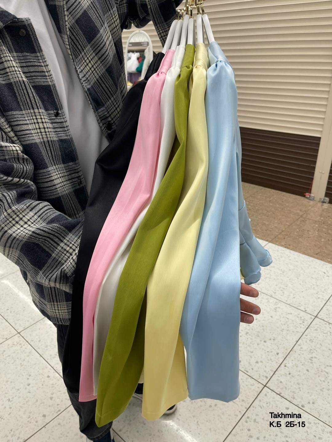 блузка с оборками,модная блузка,женская блузка,блузка с объемными рукавами,белая женская блузка