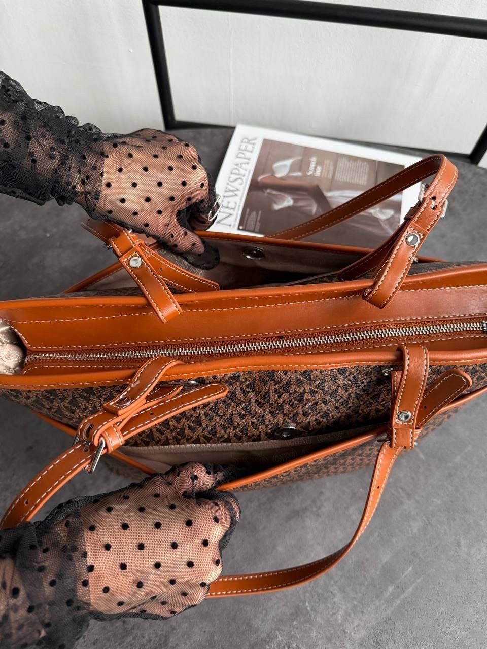 michael kors сумка шоппер,сумка тоут michael kors,большая сумка шоппер,сумка на плечо шоппер michael kors,сумка шоппер