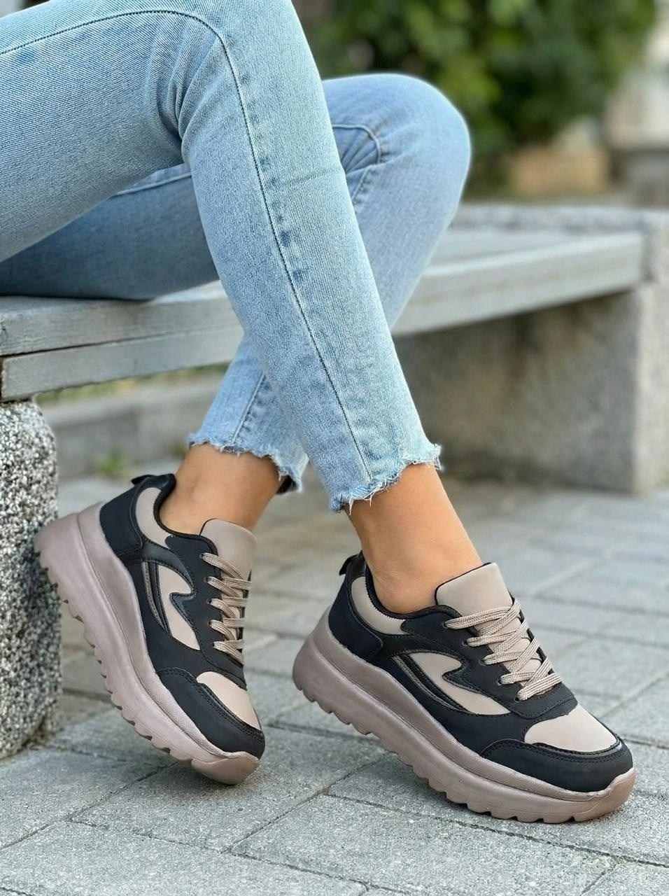 женские кроссовки,,кроссовка,модные кроссовки,стильные кроссовки