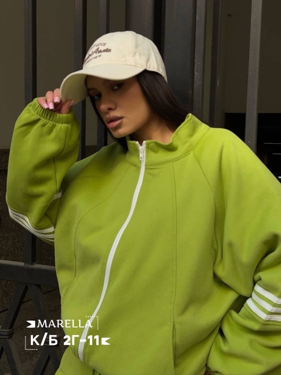 стильные костюмы,спортивный костюм женский,спортивный костюм,женский костюм,костюм спорт