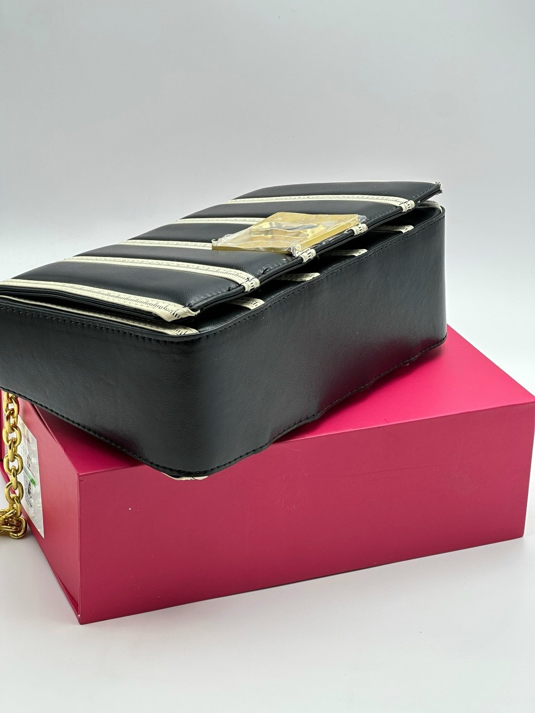 сумка,сумка брендовая женская,сумки женская,сумочка,сумка с цепочкой