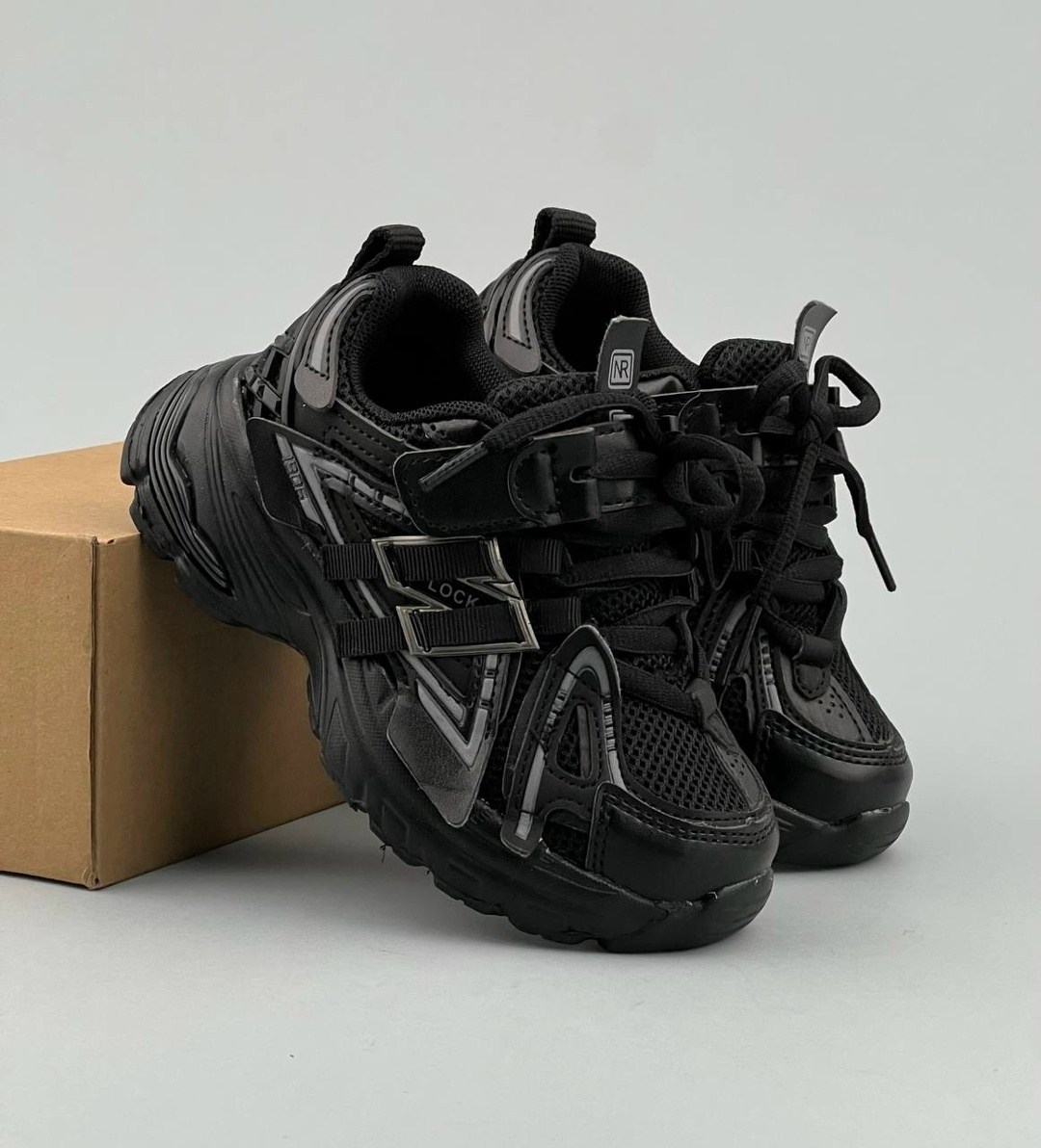 кроссовки массивные 3xl trainer balenciaga,баленсиага трек кроссовки черные,кроссовки track balenciaga,кроссовки массивные,черные кроссовки