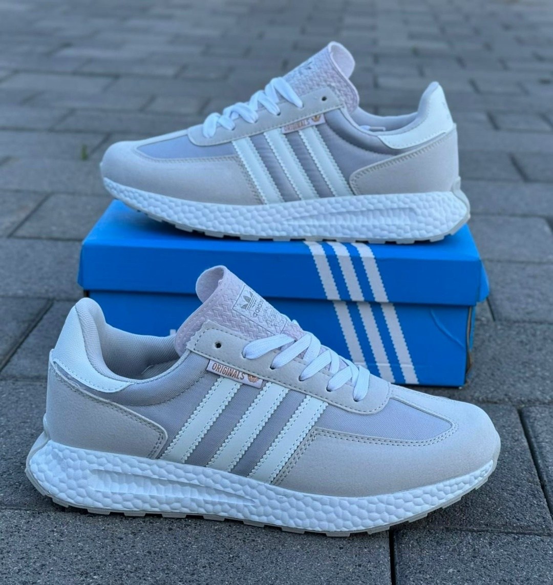 кроссовки adidas,кроссовки женские adidas,кроссовки,кроссовки адидас белые с черными полосками,кроссовки мужские adidas