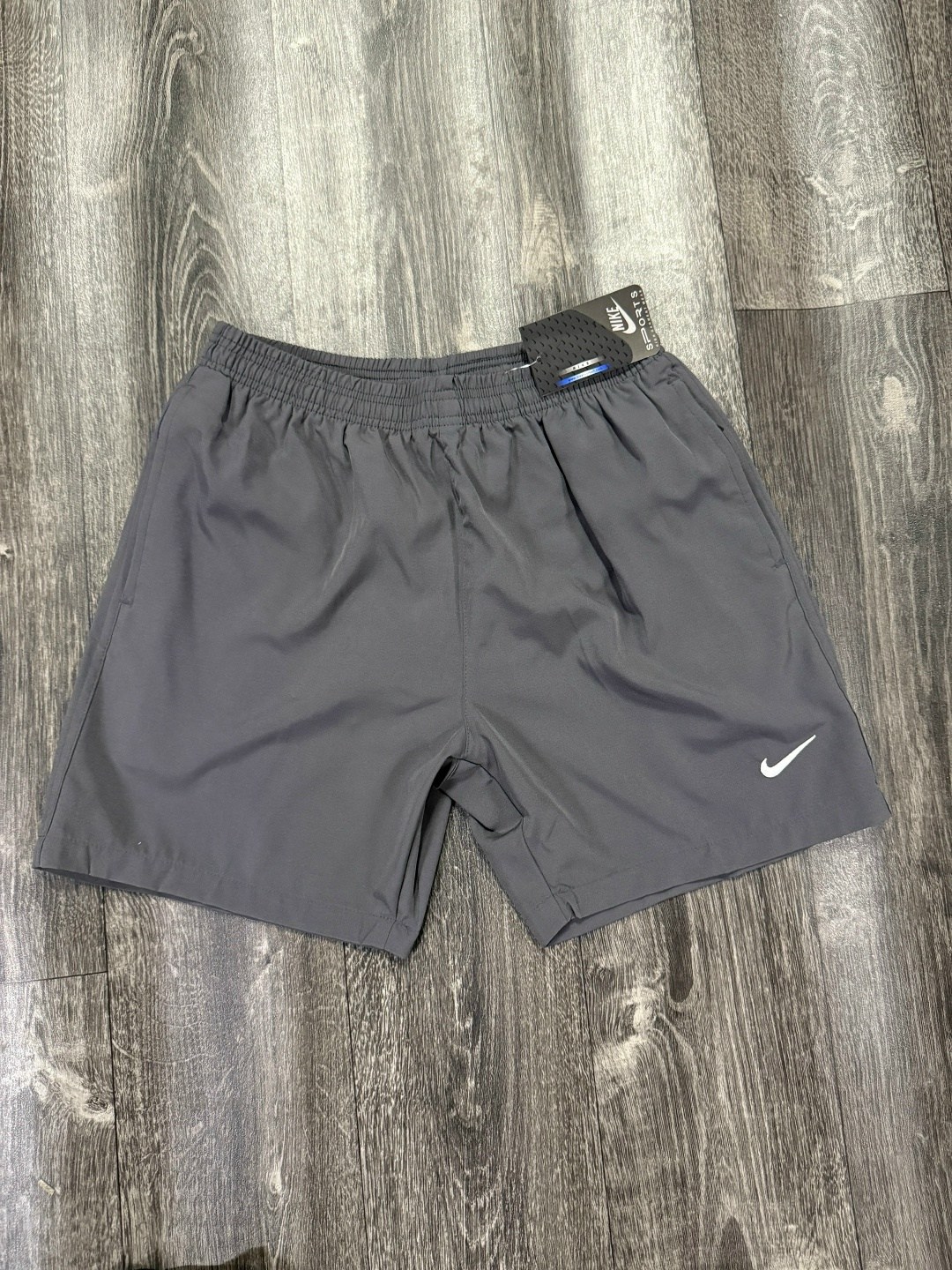 мужские шорты,шорты мужские nike,спортивные шорты,шорты для бега,мужские спортивные шорты