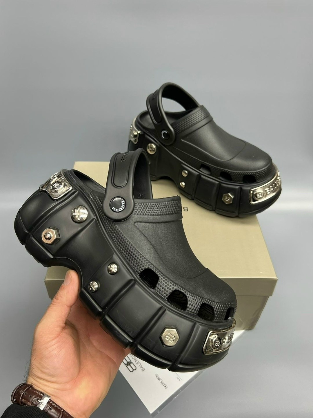 сабо баленсиага женские,сабо баленсиага кроксы,сабо баленсиага,мужские сабо hardcrocs на платформе x crocs balenciaga,сабо balenciaga