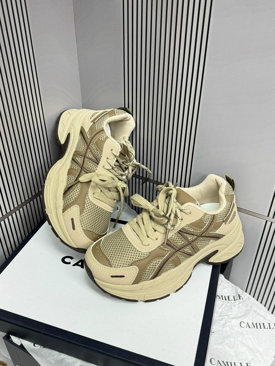 ,кроссовки женские asics,женские кроссовки,повседневные кроссовки,кроссовки