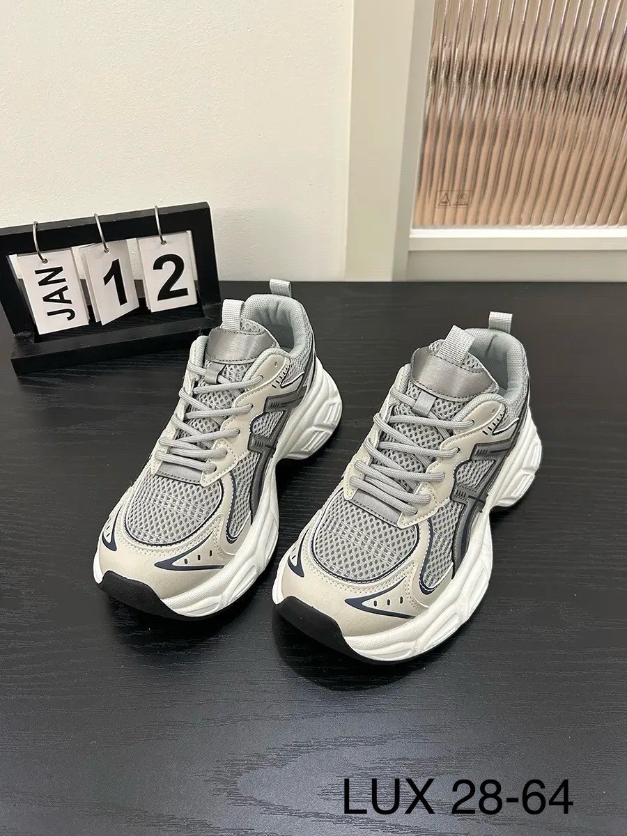 кроссовки женскиe,спортивная ,стильные кроссовки,кроссовки с толстой подошвой,спортивные кроссовки