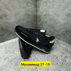 Кроссовки