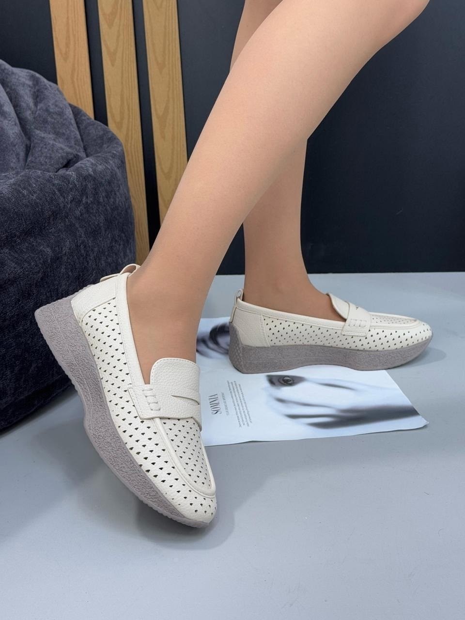 ,мокасины женские,лоферы с перфорацией,мокасины с перфорацией,лоферы женские белые