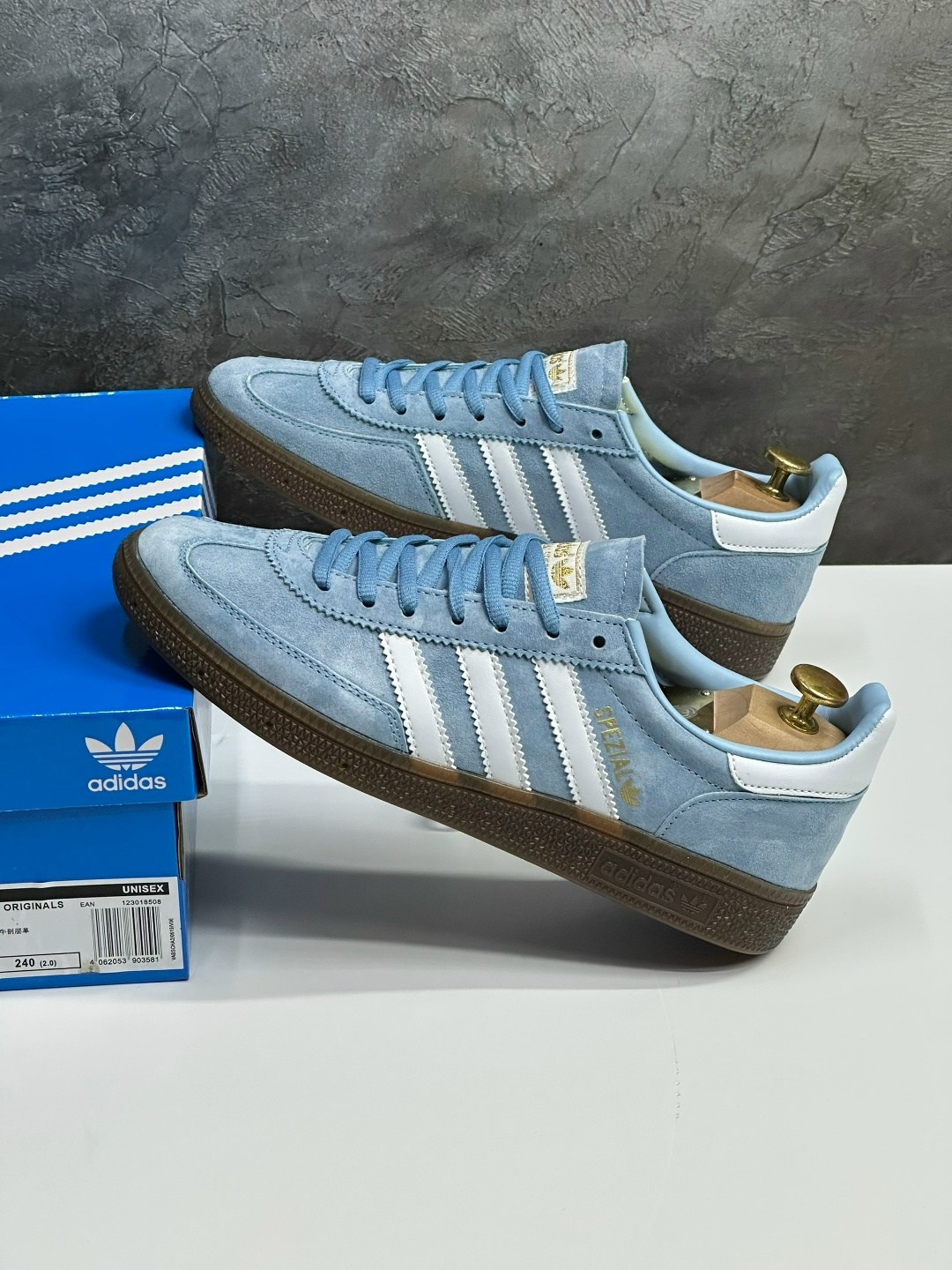 кроссовки adidas spezial,кроссовки adidas spezial голубые,кроссовки адидас spezial,adidas handball spezial,adidas originals handball spezial