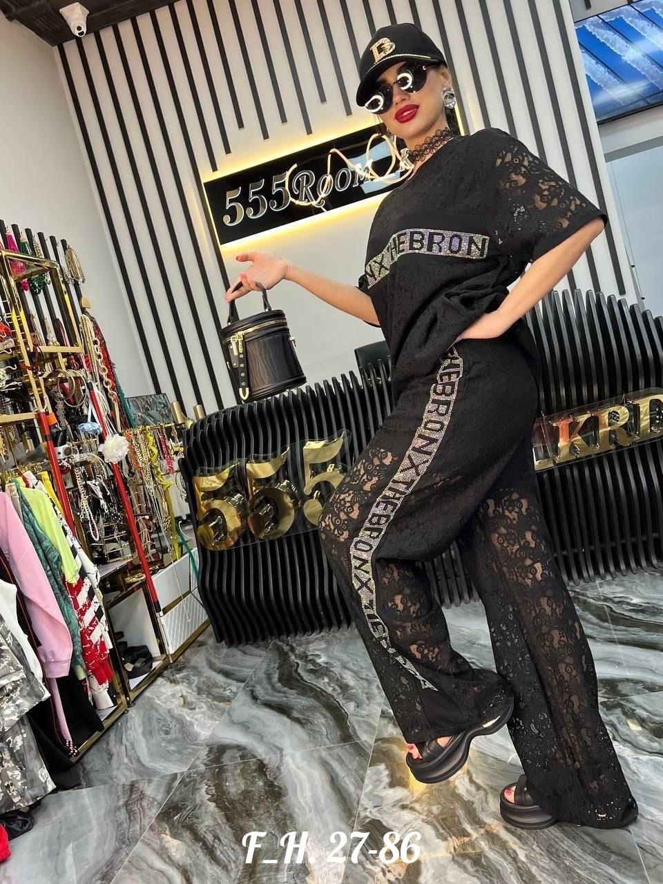 костюм двойка женская,костюм женский,костюм двойка стильный,брючный костюм в спортивном стиле,стильные женские костюмы